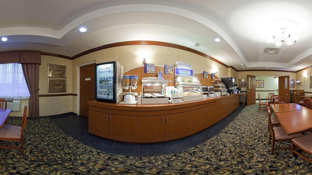Holiday Inn Express Hotel & Suites Barrie By Ihg Eksteriør billede