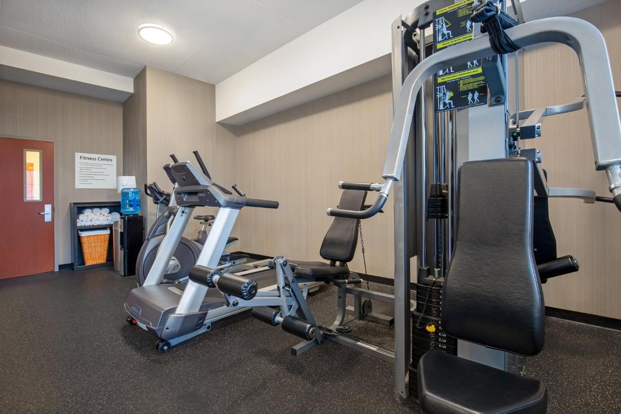 Holiday Inn Express Hotel & Suites Barrie By Ihg Eksteriør billede