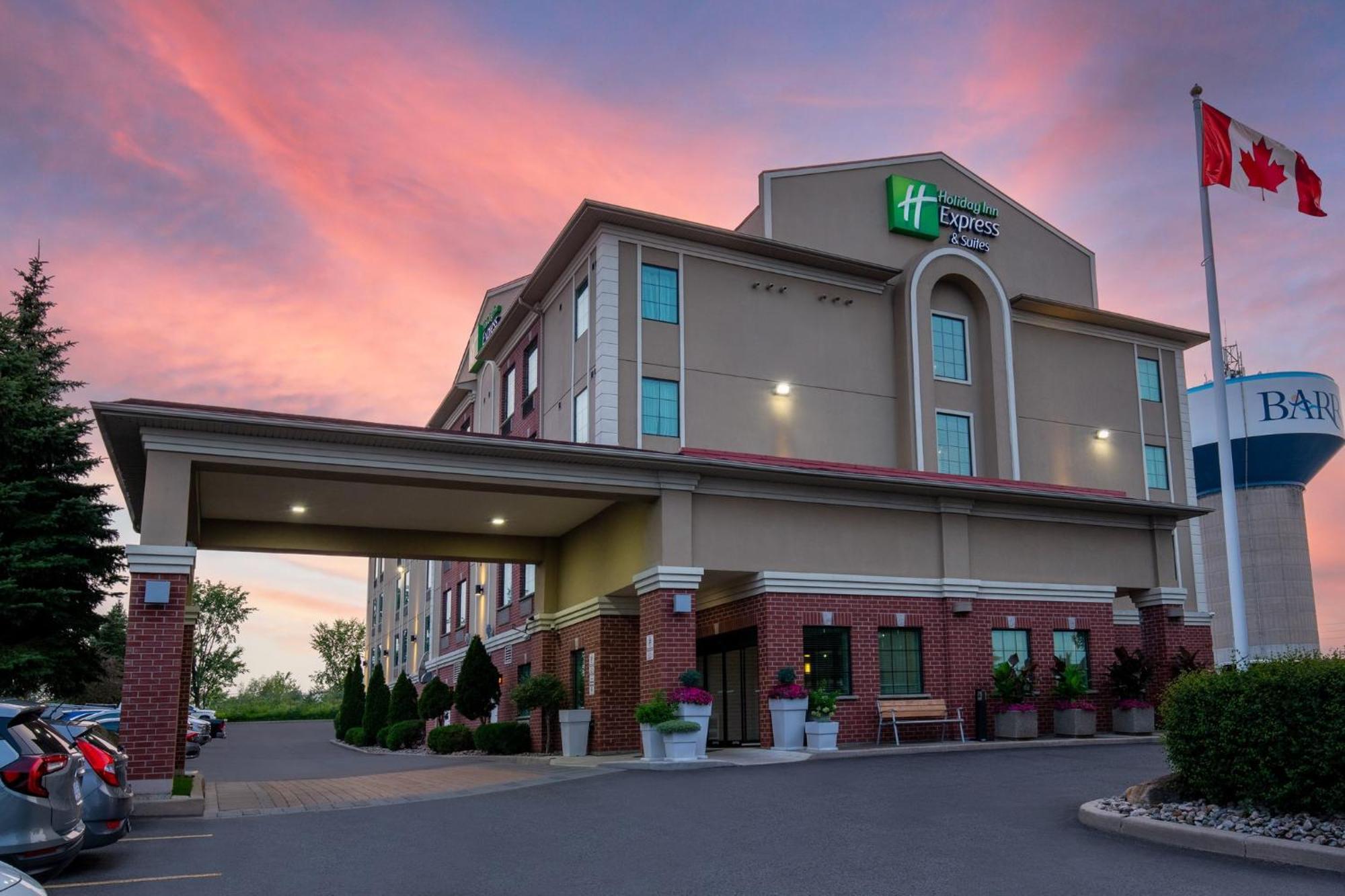 Holiday Inn Express Hotel & Suites Barrie By Ihg Eksteriør billede