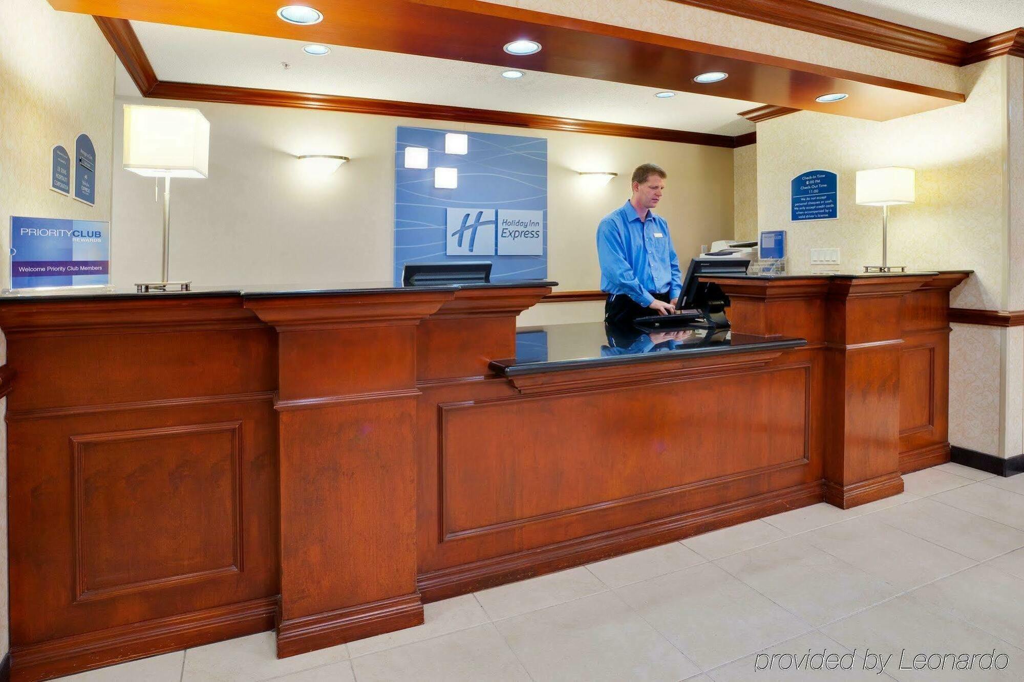 Holiday Inn Express Hotel & Suites Barrie By Ihg Eksteriør billede